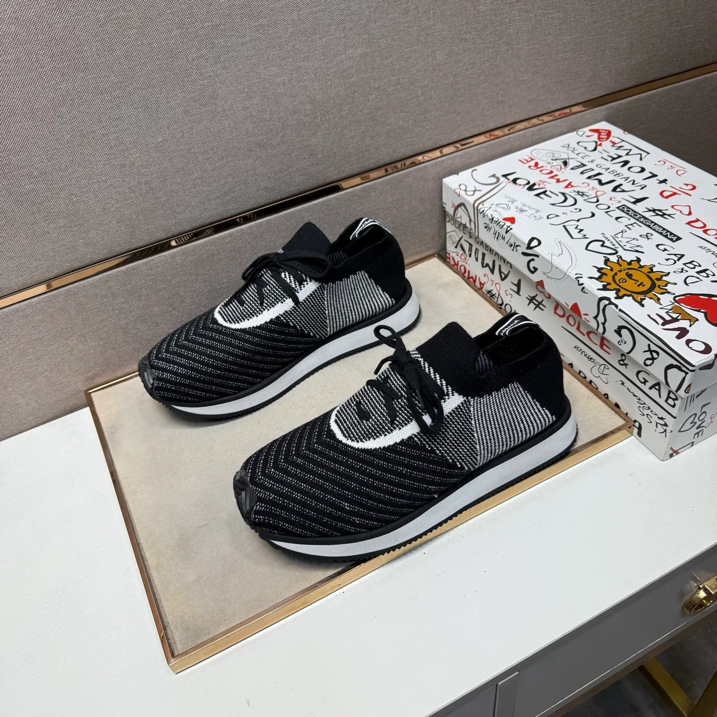 ⬛️Men's men's shoes 💰p400 [DG～] Couple's casual shoes 2025z cabinet sales simultaneously 🔶Code number: 36-44#️⃣ 🔷4 colors🔜The upper is made of multi-material splicing➕Mesh lining, comfortable and breathable, sole: original comfortable and wear-resistant outsole, ⚠️real thing📱photographed🎬real thing is better📢📢📢
